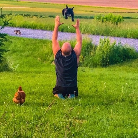 Profile Picture of Bigo Boris (@bigoboris) on Poshmark