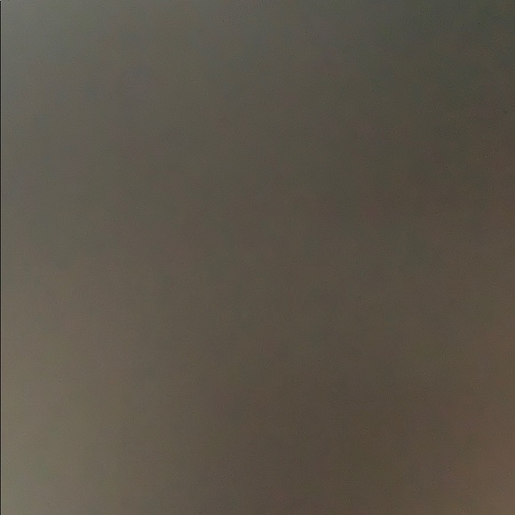 Profile Picture of Stephanie Cappelluti (@stephaniec23731) on Poshmark