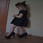 Profile Picture of Heather Cohen (@heather__cohen_2b118f) on Instagram