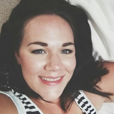 Profile Picture of Ashlee Springer (@missashleeann) on Twitter