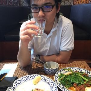 Profile Picture of Edwin Wu (@EdwinW7) on Twitter