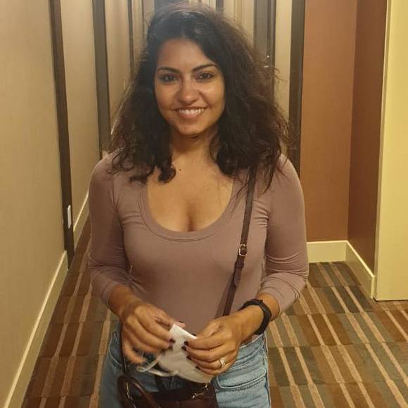 Profile Picture of Leila Chouman (@leilachouman) on Poshmark