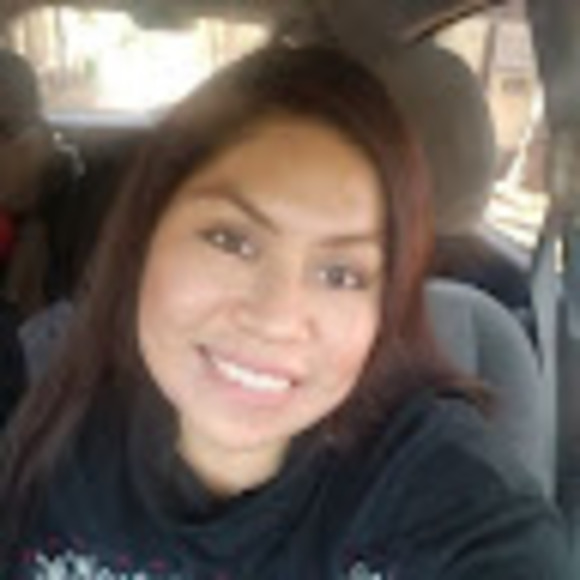 Profile Picture of Imelda Chavez (@imeldachavez334) on Poshmark