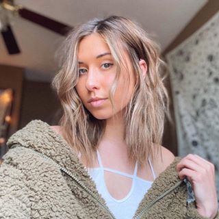 Profile Picture of Rachel Roberts (@raroberts97) on Facebook