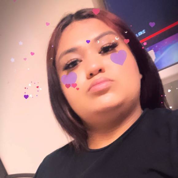 Profile Picture of Jacqueline Alcala (@jacquelineal149) on Poshmark