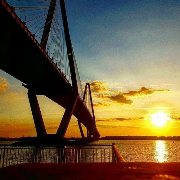 Profile Picture of April Garbrick (@agarbrick116) on Poshmark