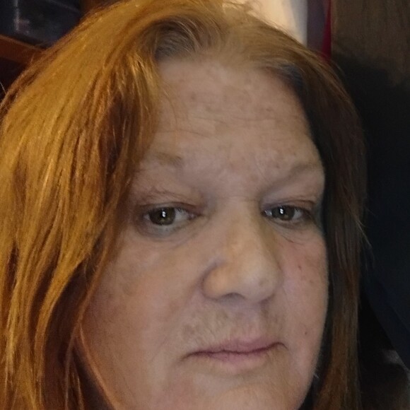 Profile Picture of Colleen Ogorman (@colleenogorm179) on Poshmark