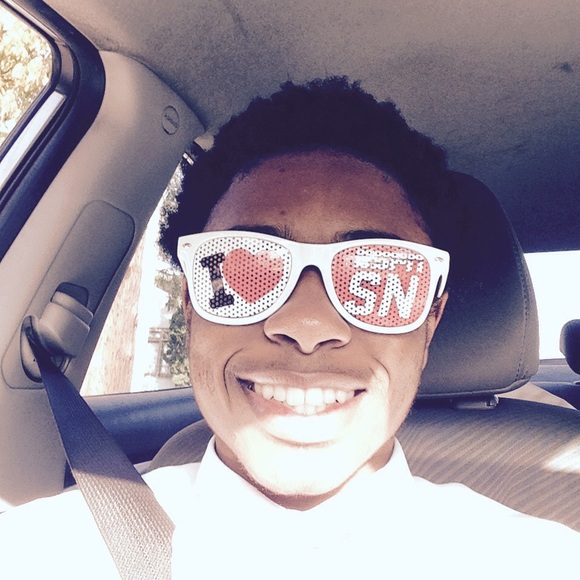 Profile Picture of Elijah Chaney (@eli3459) on Poshmark