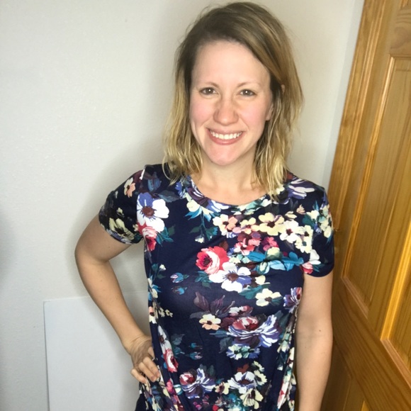 Profile Picture of Monica Prochniak (@mprochniak) on Poshmark