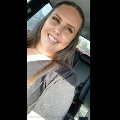 Profile Picture of Vanessa Verdugo (@verduuggoo) on Twitter