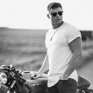 Profile Picture of Felix Valentino (@valentinofelix) on Instagram