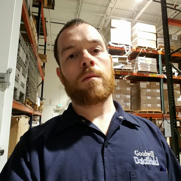 Profile Picture of Will Hayes (@illwill55) on Poshmark