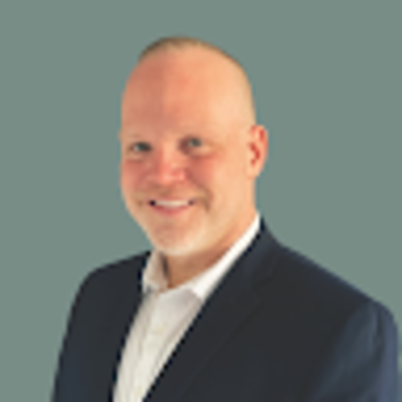 Profile Picture of David Ames (@davidpaulames) on Poshmark