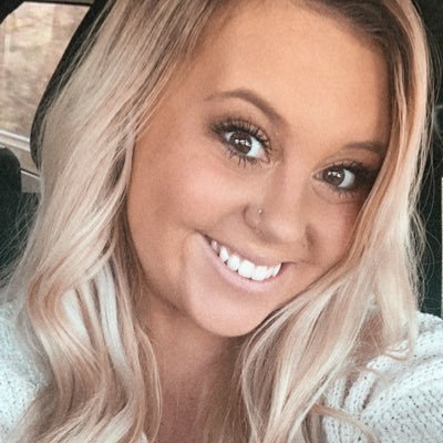 Profile Picture of Kayla Jo (@kay_barnett14) on Twitter