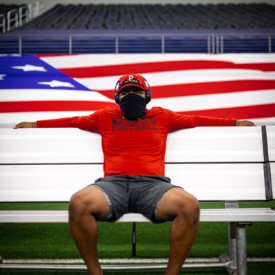 Profile Picture of Carlton Bryant (@Just_Coach_B) on Twitter