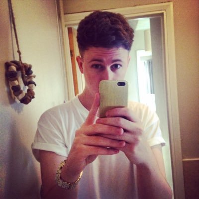 Profile Picture of ☆ Nevz. (@Kyle_Neville) on Twitter