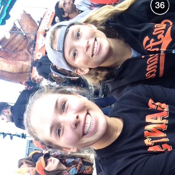 Profile Picture of Haley Costa (@haleycosta) on Poshmark