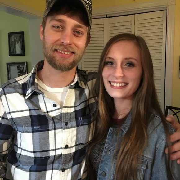 Profile Picture of Cierra Kanthack (@chigg23) on Poshmark