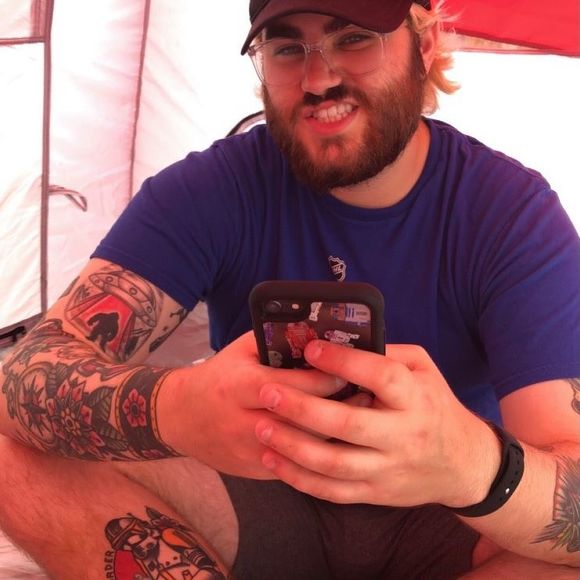 Profile Picture of Matt Gallagher (@mattgallagher33) on Poshmark