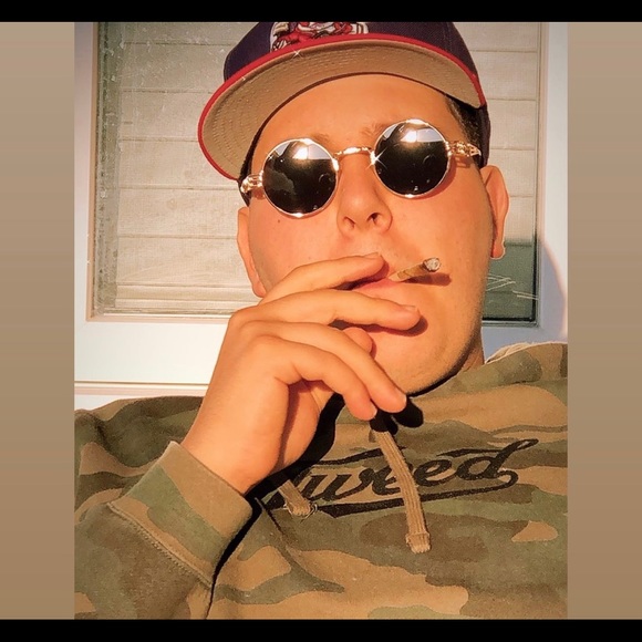 Profile Picture of Vince Guddemi (@vinceguddemi) on Poshmark