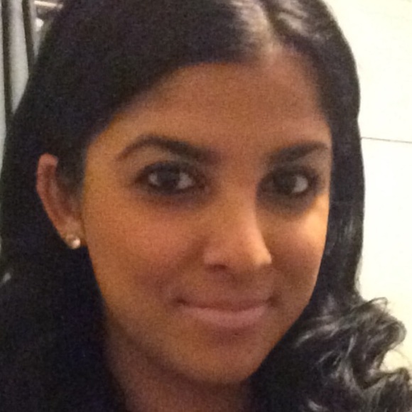 Profile Picture of Alexandra Dimarco (@lexxymcqueen) on Poshmark