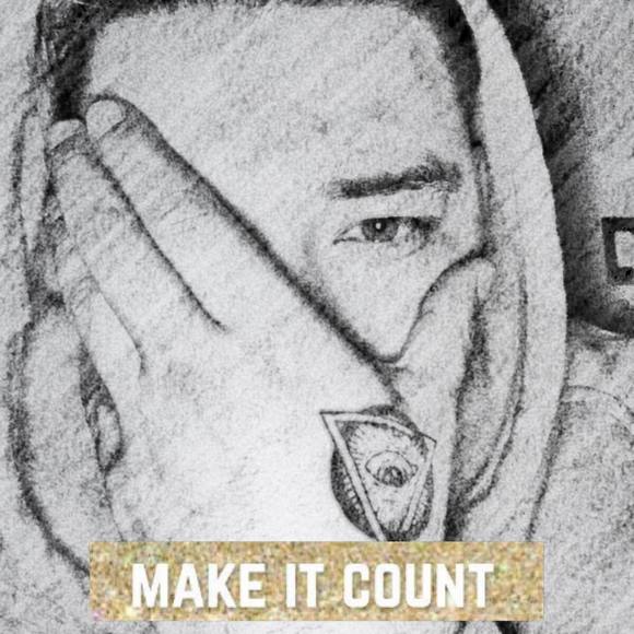 Profile Picture of Julio Garcia (@mrtaz91) on Poshmark