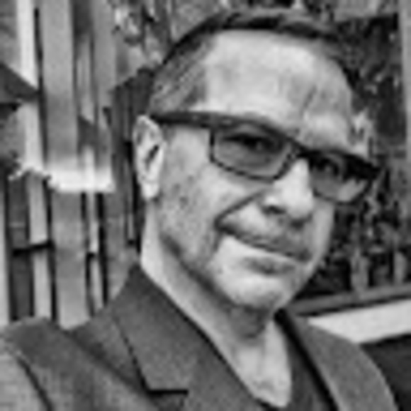 Profile Picture of Matthew Lobaugh (@matthewlobaugh) on Poshmark