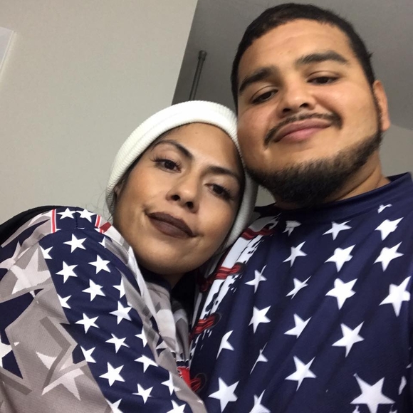 Profile Picture of Martin Martinez (@martinmartin519) on Poshmark