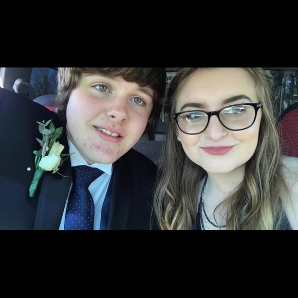 Profile Picture of Jenna Chase (@jennamchase) on Poshmark