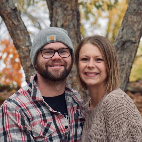 Profile Picture of Allison Linsmeyer (@lisowskialli) on Poshmark