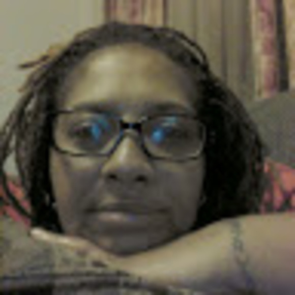 Profile Picture of Patrice Cheek (@patricecheek) on Poshmark