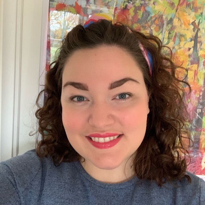 Profile Picture of Lisa (@lisamcclis) on Tiktok