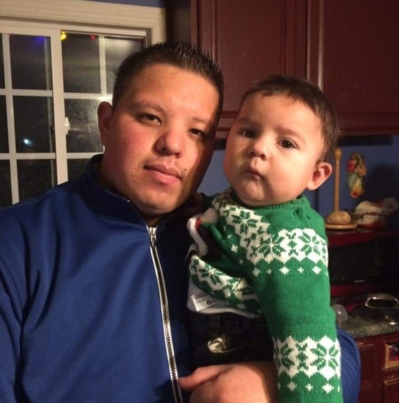 Profile Picture of Hugo Chavez (@chavezhugo32) on Poshmark