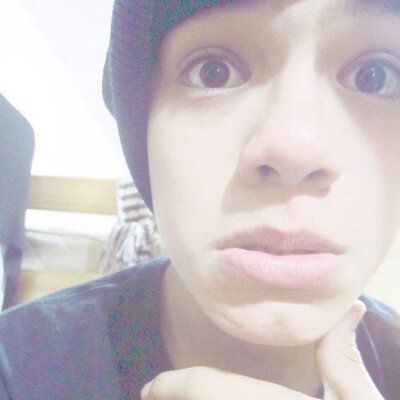 Profile Picture of Jeremy Arce (@JeremyArce12) on Twitter