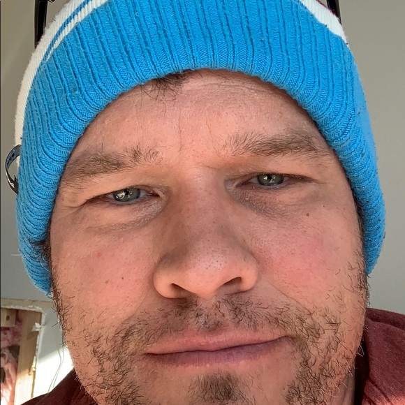 Profile Picture of Steven Heinrichs (@steveoh1) on Poshmark