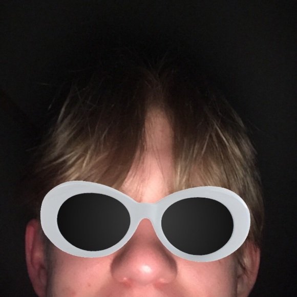 Profile Picture of Yung Slippy (@yungslippy) on Poshmark