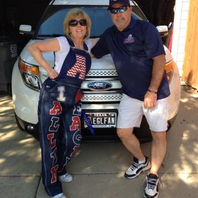 Profile Picture of David Holcombe (@dholcombe12) on Twitter