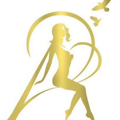 Profile Picture of Angela Knight (@@AKLingerie) on Twitter