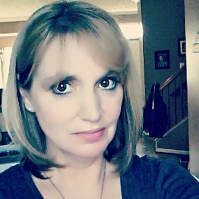 Profile Picture of Lisa Shrader (@LisaShrader7) on Twitter