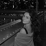Profile Picture of Julie Devine (@_juliedevine) on Instagram