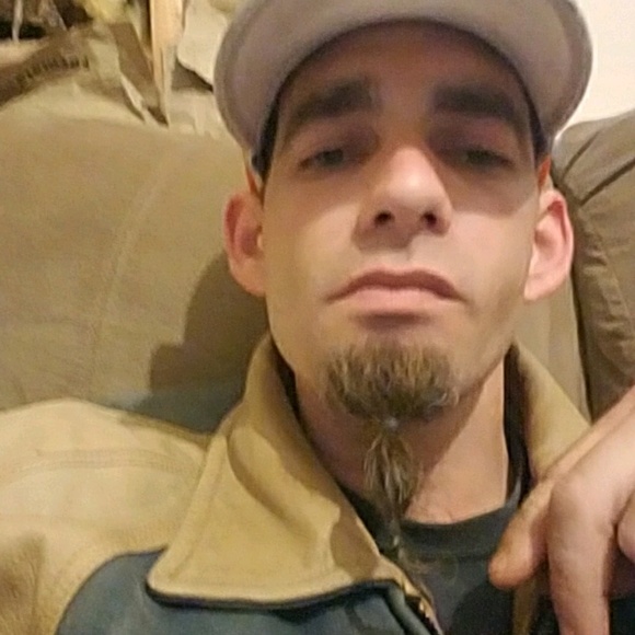 Profile Picture of Casey Andre (@casey117) on Poshmark