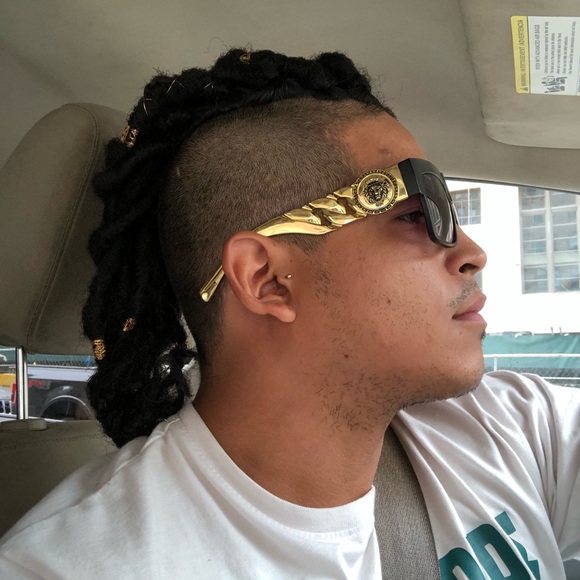 Profile Picture of Jeremy Gomez (@jeremygomez733) on Poshmark