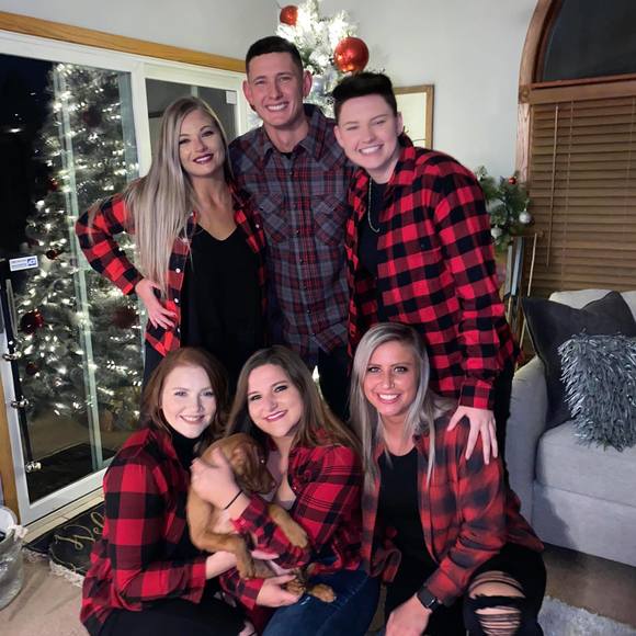 Profile Picture of Samuel Gubbels (@samo96) on Poshmark