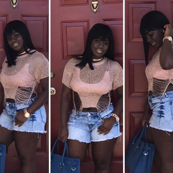 Profile Picture of Courdey Atmore (@catmore07) on Poshmark