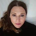 Profile Picture of Karen Elizabeth Gill (@misshanks3) on Instagram