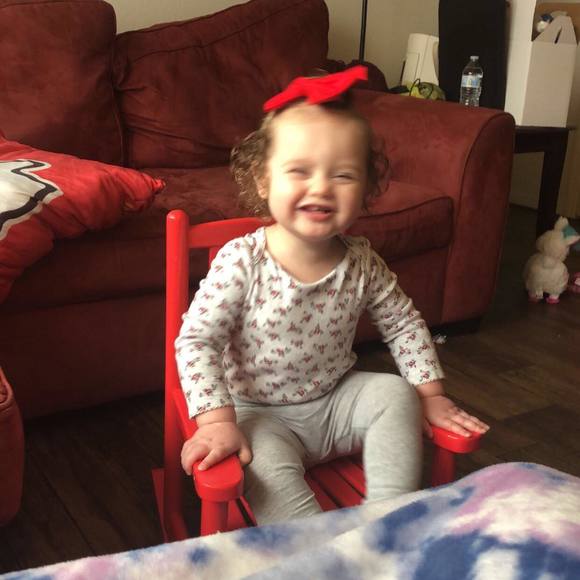 Profile Picture of Ashlee Kastning (@ashleekastning) on Poshmark