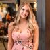 Profile Picture of Júlia Castello (@julia.castello.5815) on Facebook