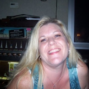 Profile Picture of Danette Jameson (@danifire911) on Myspace