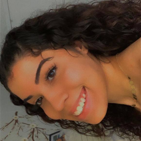 Profile Picture of Maria Bayma (@mariabayma5) on Poshmark