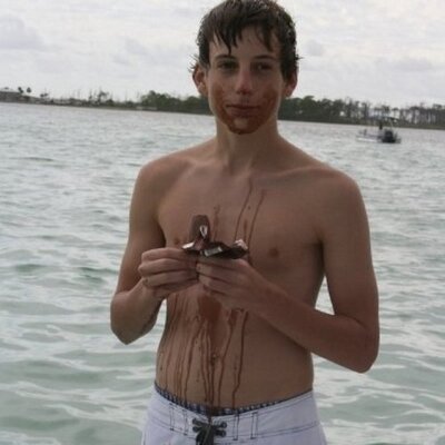 Profile Picture of Scott Burkhardt (@SkotteeBee) on Twitter
